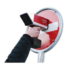 Retroreflectometer for traffic sign